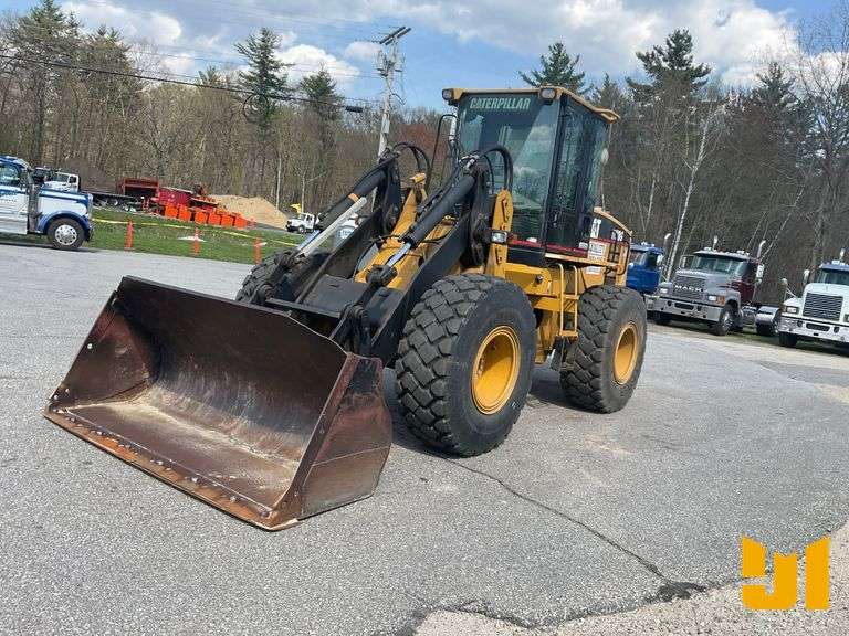 2001 CATERPILLAR IT28G WHEEL LOADER SN: 8CR02811