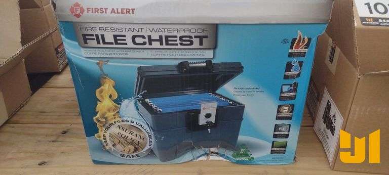 FIRST ALERT FIRE AND WATER RESISTANT FILE CHEST