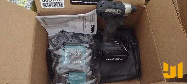 MAKITA IMPACT DRIVER