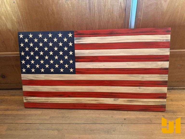 CHARITY LOT - HANDMADE WOOD AMERICAN FLAG TO BENEFIT K9'S