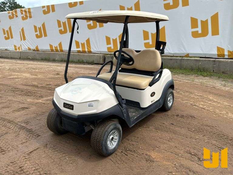 2019 CLUB CAR TEMPO SN: AN1946-026584 2-SEATER GOLF CART