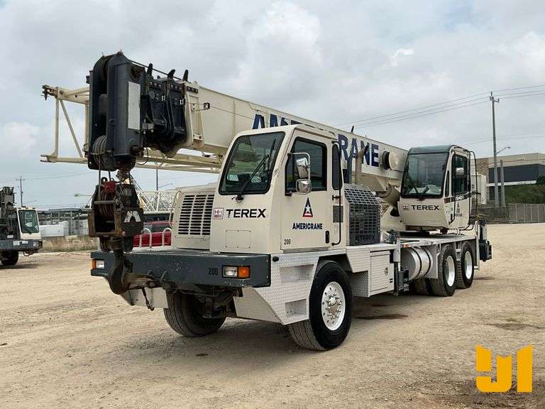 2015 TEREX T340 HYDRAULIC CRANE SN: 9T300ALFLFW120513