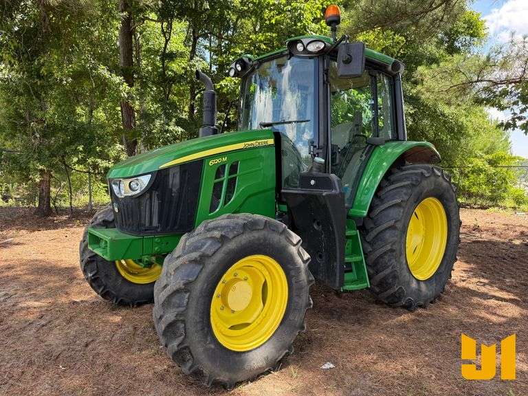 2020 JOHN DEERE 6120M 4X4 TRACTOR SN: 957250