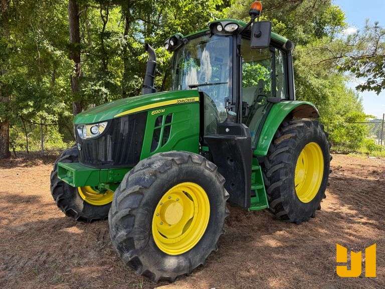 2020 JOHN DEERE 6120M 4X4 TRACTOR SN: 957331