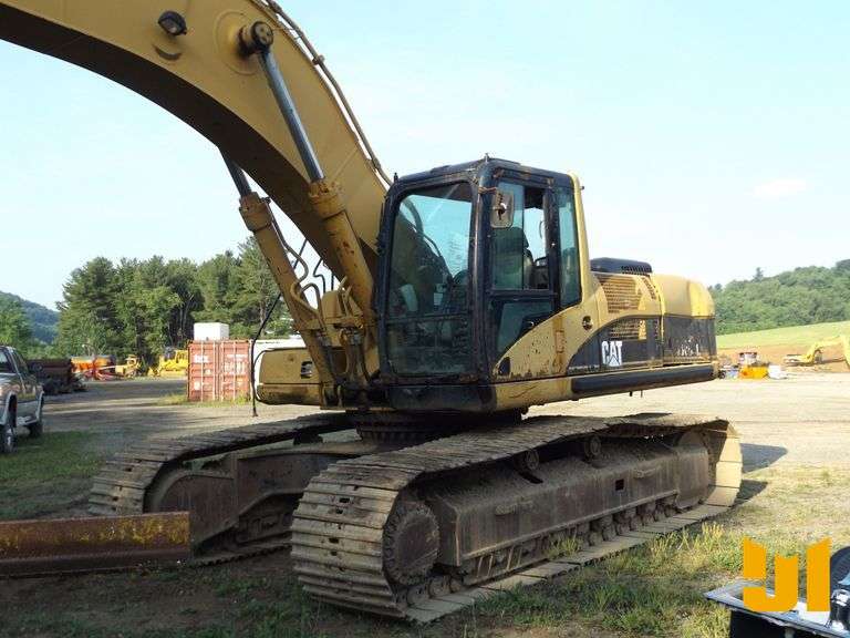CATERPILLAR 330C HYDRAULIC EXCAVATOR SN: DKY4241