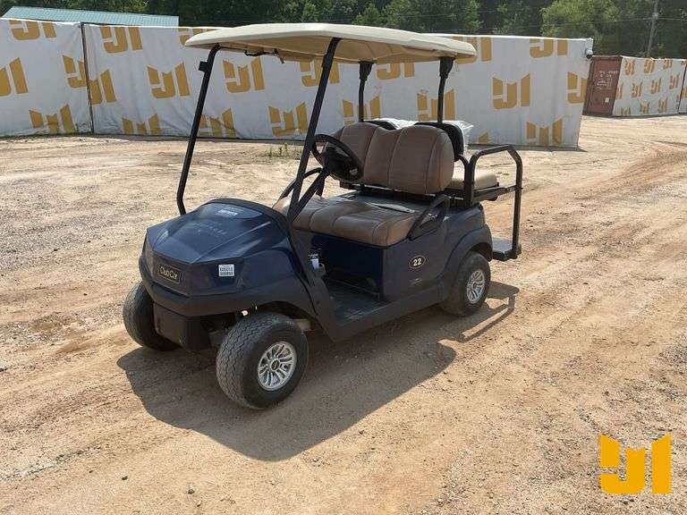 2020 CLUB CAR TEMPO SN: AN2046-125781 4-SEATER GOLF CART