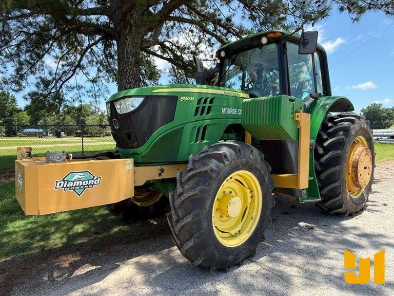 2014 JOHN DEERE 6140M 4X4 TRACTOR SN: 802358