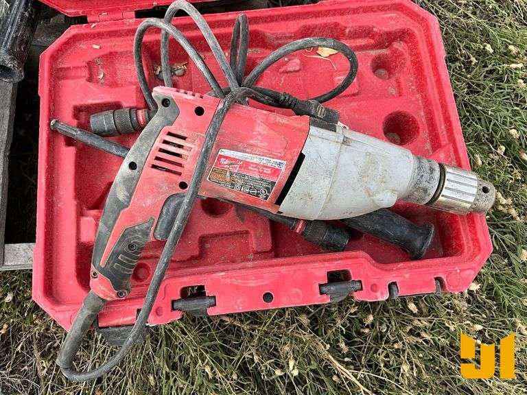 MILWAUKEE 1/2” HAMMER DRILL
