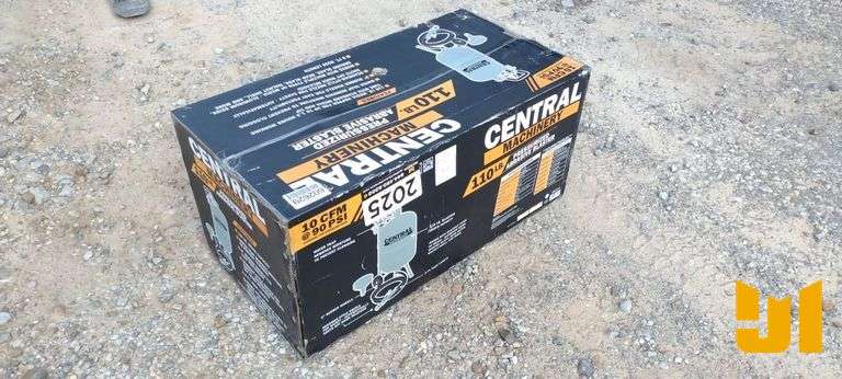 CENTRAL MACHINERY ABRASIVE BLASTER
