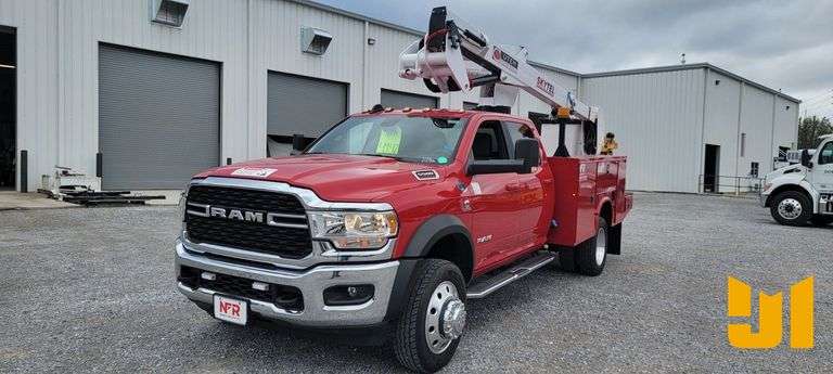 2022 RAM 5500 ARTICULATING & TELESCOPIC BUCKET TRUCK VIN: 3C7WRNEL3NG373782