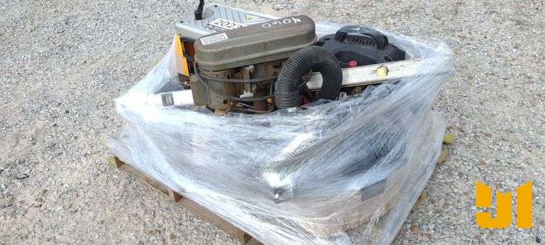 PALLET OF VARIOUS WOOD WORKING TOOLS TO INCLUDE DRILL PRESS,