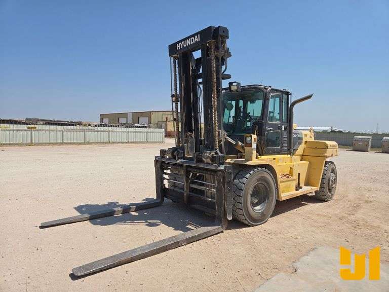 2016 HYUNDAI 160D 7A 36,000 PNEUMATIC TIRE FORKLIFT SN: HHKHFT12JE0000037