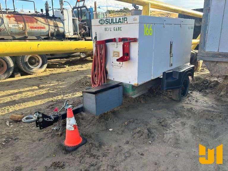 SULLAIR 160 TRAILER MOUNTED AIR COMPRESSOR SN: 004-89598 GHE