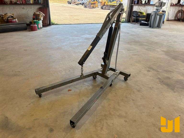 PITTSBURGH 1 TON ENGINE HOIST