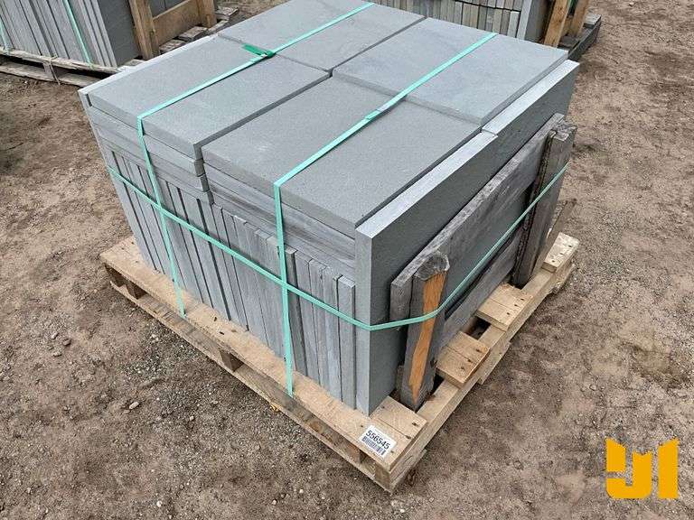 PALLET OF PENNSYLVANIA BLUE STONE PAVERS QTY OF (4) 23