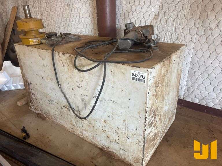 DELTA CONSOLIDATED INDUSTRIES FUEL TRANSFER TANK