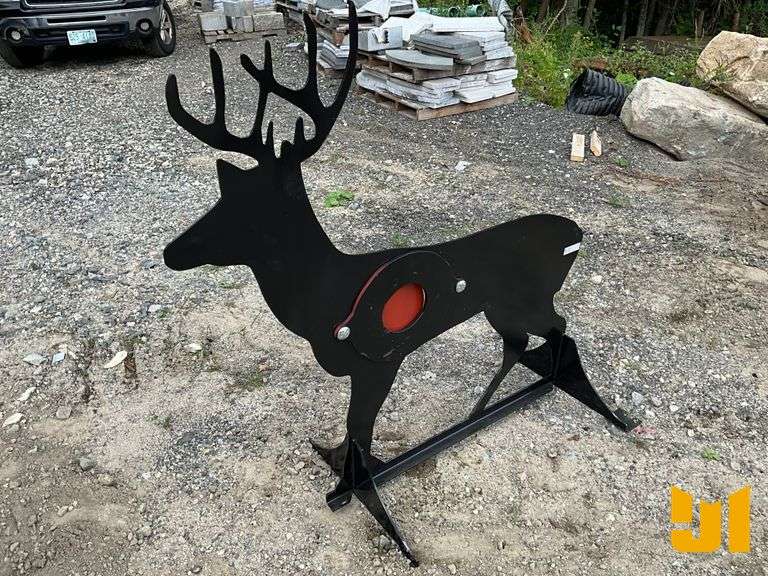 3/8" AR500 STEEL DEER SHOOTING TARGET W/ HEART FLAPPER