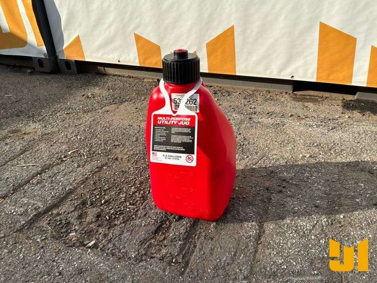UNUSED PLASTIC PRODUCT FORMERS 5 GAL MULTI- PURPOSE UTILITY JUG