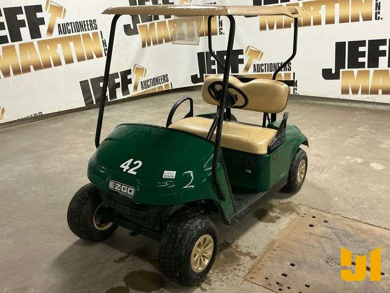 2021 EZ GO TXT SN: 3514986 2-SEATER GOLF CART