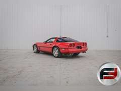 1990 CHEVROLET CORVETTE VIN: 1G1YY2381L5109575