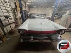 1957 FORD FAIRLANE 500 VIN: C7GT202077