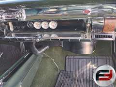 1957 OLDSMOBILE SUPER 88 VIN: 577C10948