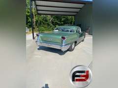 1957 OLDSMOBILE SUPER 88 VIN: 577C10948