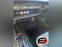 1957 OLDSMOBILE SUPER 88 VIN: 577C10948