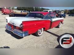 1957 FORD FAIRLANE 500 VIN: C7GT202077
