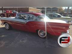 1957 FORD FAIRLANE 500 VIN: C7GT202077