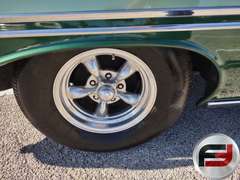 1957 OLDSMOBILE SUPER 88 VIN: 577C10948