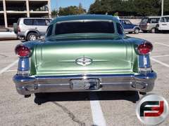 1957 OLDSMOBILE SUPER 88 VIN: 577C10948