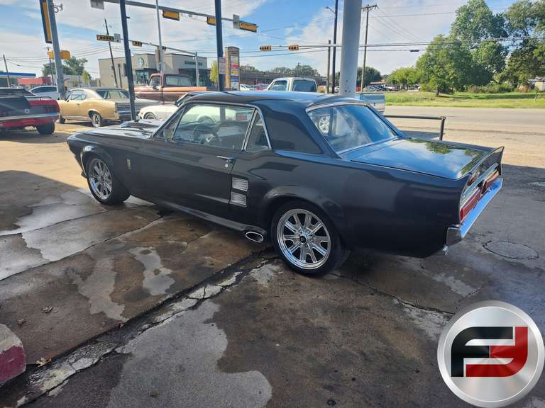 1967 FORD MUSTANG COUPE