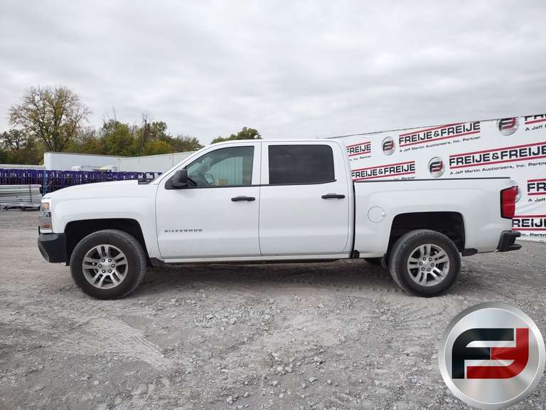 2018 CHEVROLET SILVERADO 1500 CREW CAB 4X2 PICKUP VIN: 3GCPCNEC9JG634622