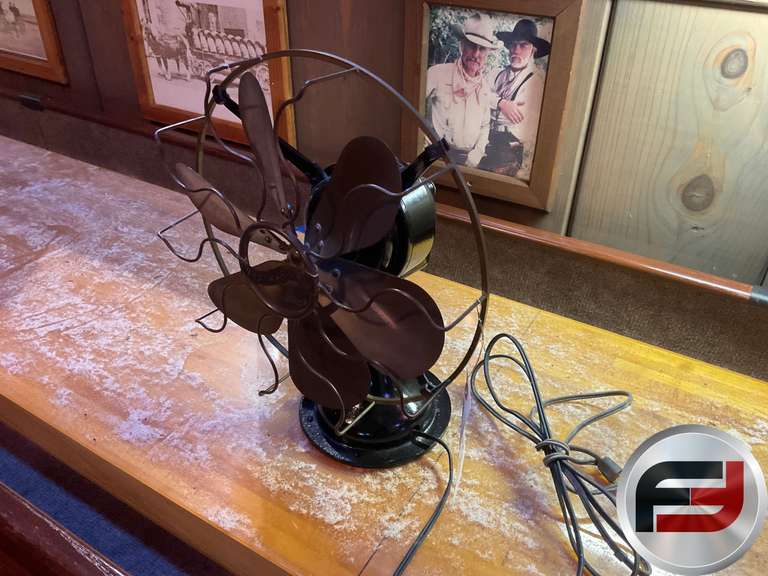 ANTIQUE WESTINGHOUSE ELECTRIC FAN, CONDITION UNKNOWN