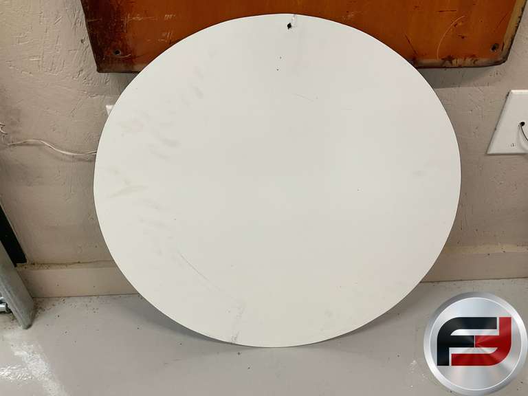 CADILLAC AUTHORIZED SERVICE ROUND SIGN, 24”