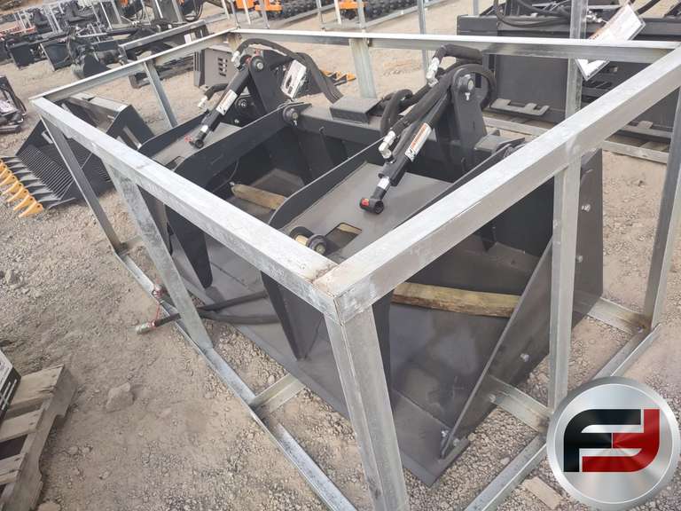 UNUSED 2025 LANDHONOR SGB-11-72W 72 INCH DUAL CYLINDER GRAPPLE BUCKET