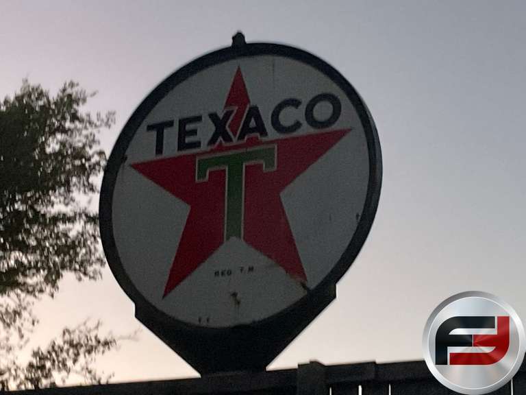 TEXACO PORCELAIN DOUBLE SIDED 72" DIAM SIGN WITH BANJO POLE