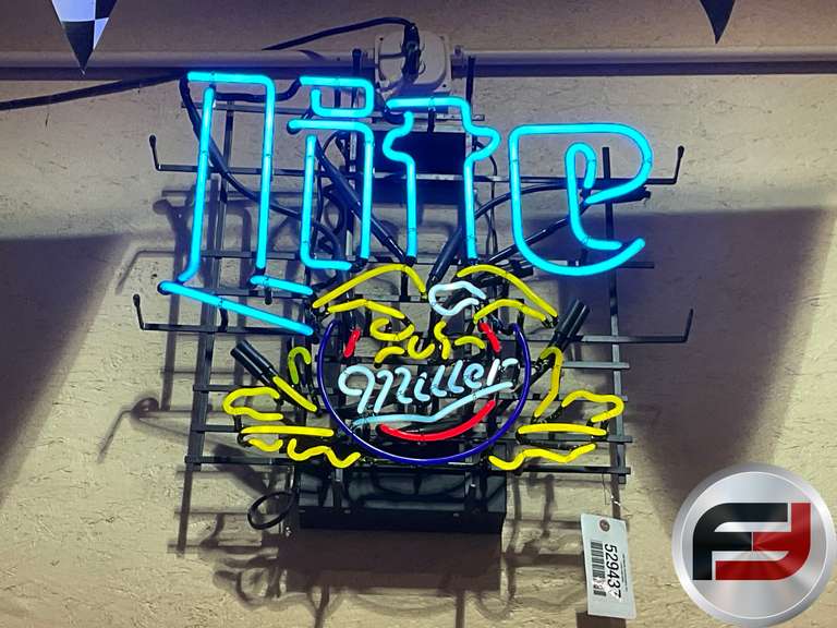 MILLER LITE NEON