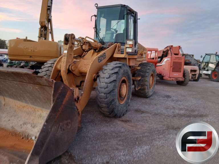 1997 CASE 621B WHEEL LOADER SN: JEE0053775