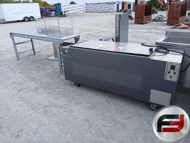 OMEGASONICS OMG6900TD SONIC CLEANER