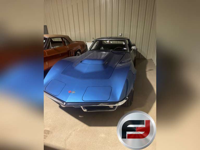 1969 CHEVROLET CORVETTE T-TOP COUPE