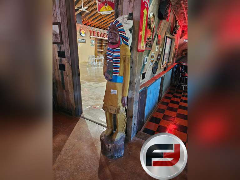 6' WOOD CARVED INDIAN CHIEF