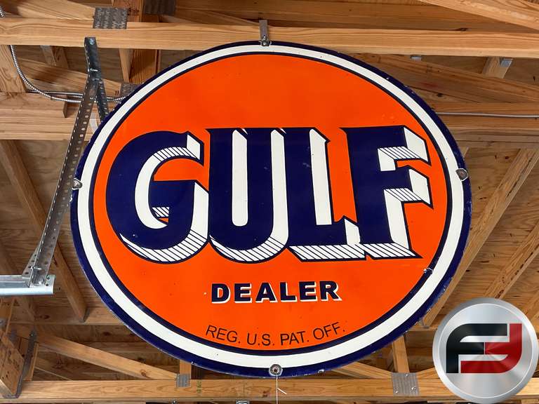 GULF DEALER PORCELAIN DOUBLE SIDED SIGN, 42” DIAM.