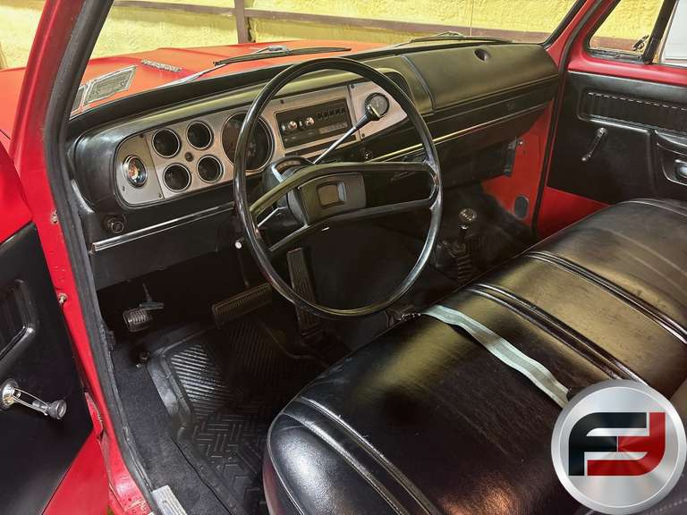 1977 DODGE CUSTOM 4X4 VIN: W24BE6SO77281