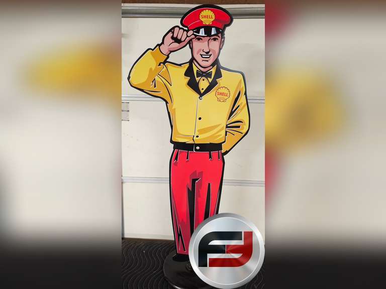 SHELL SERVICE ATTENDANT, 22" X 49"