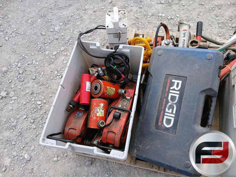 PALLET OF MICS PORTA POWERS