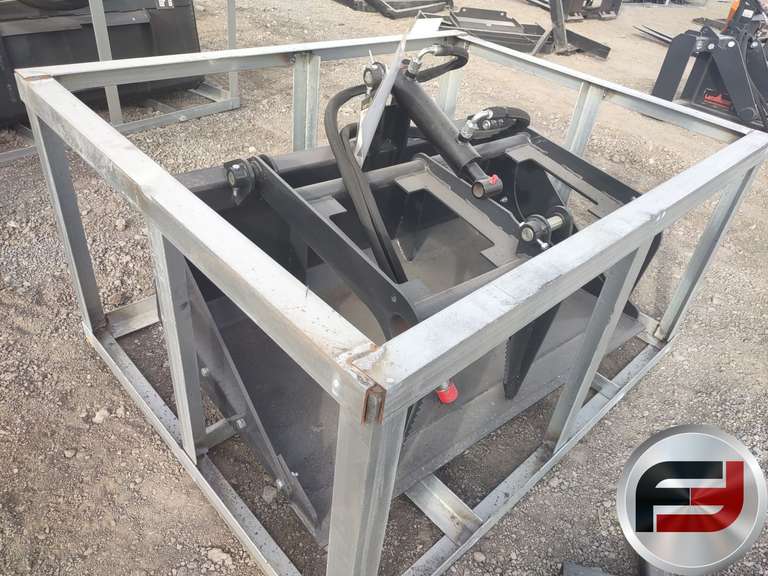 UNUSED 2025 LANDHONOR MGB-72-44W 44 INCH SINGLE CYLINDER GRAPPLE BUCKET