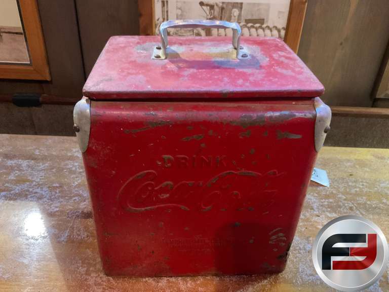 ANTIQUE COCA-COLA SMALL COOLER, SOME DAMAGE ON TOP LIP