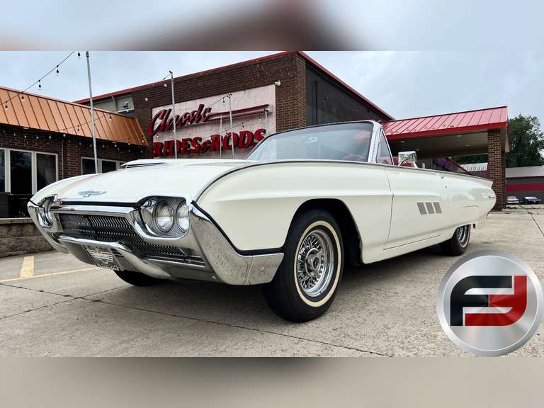 1963 FORD THUNDERBIRD RETRACTABLE CONVERTIBLE